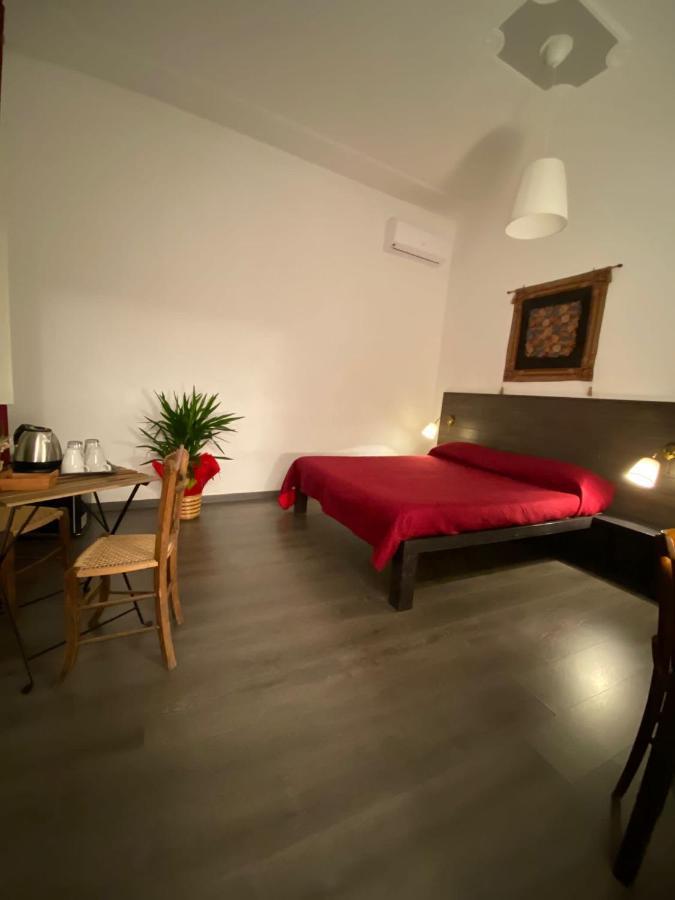 384 Guesthouse Rooms & Suite Enna Ngoại thất bức ảnh